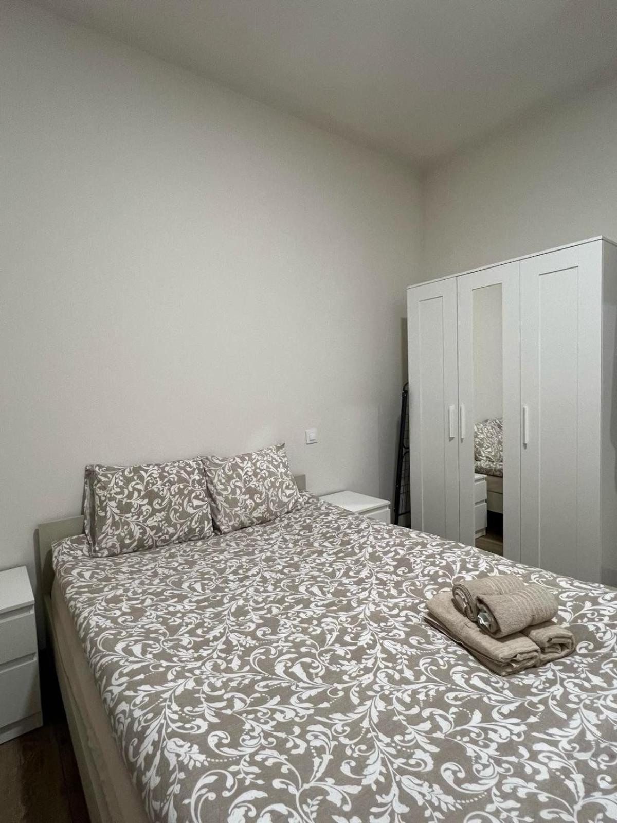 Pradalongo Apartman Madrid Kültér fotó